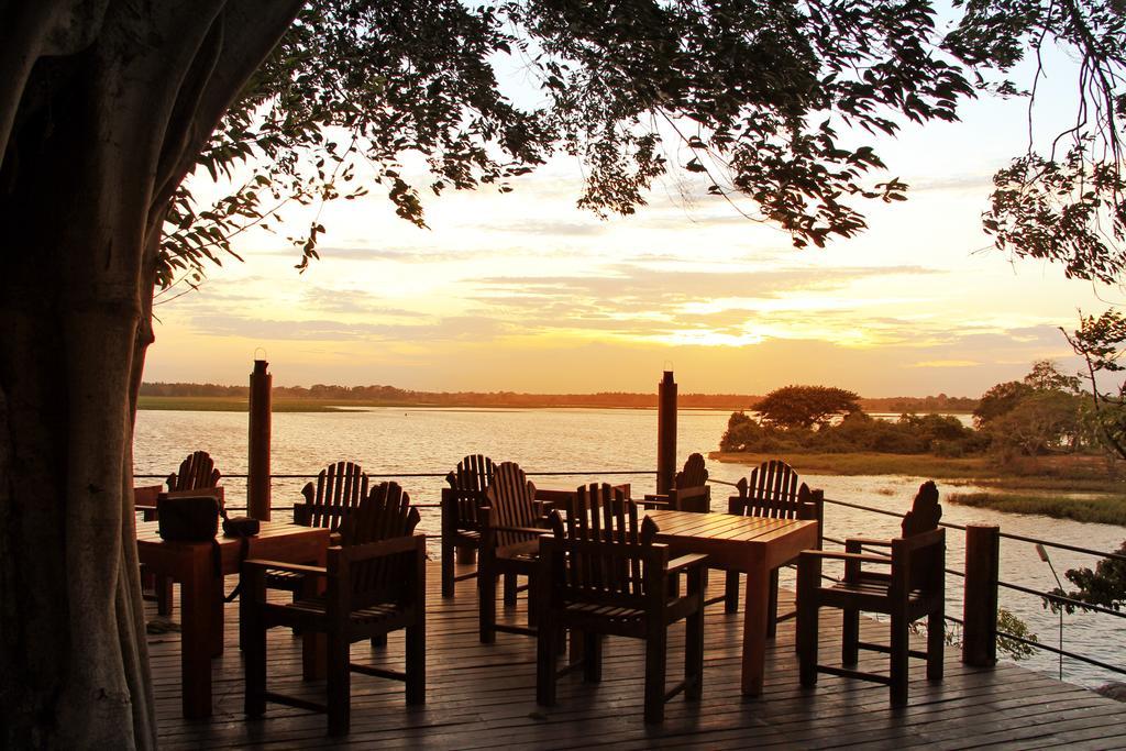 Lake Wind Hotel تيساماهاراما المظهر الخارجي الصورة