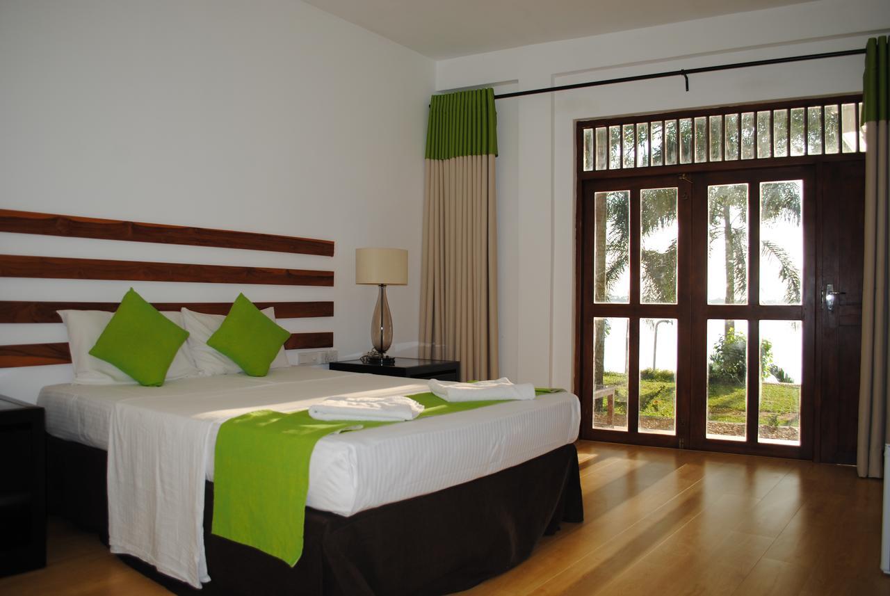 Lake Wind Hotel تيساماهاراما المظهر الخارجي الصورة
