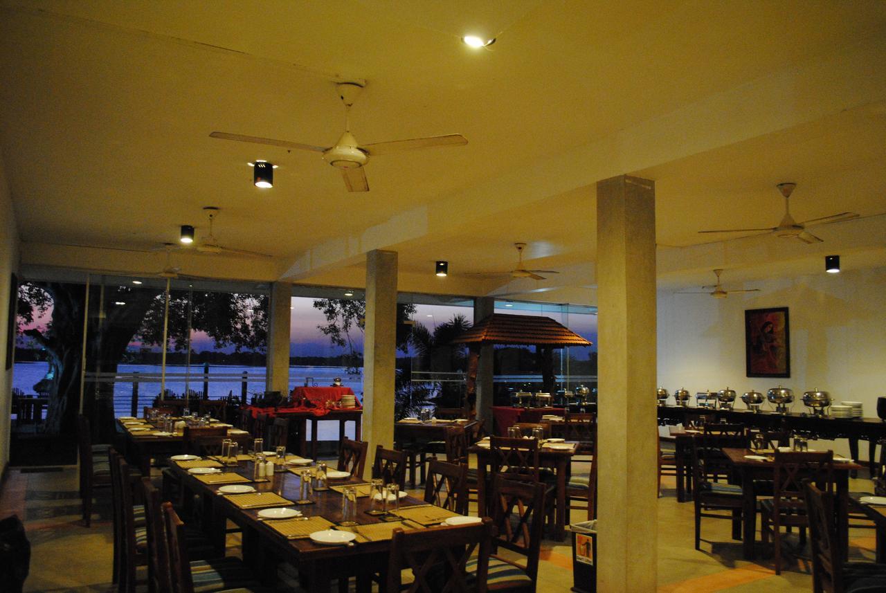 Lake Wind Hotel تيساماهاراما المظهر الخارجي الصورة